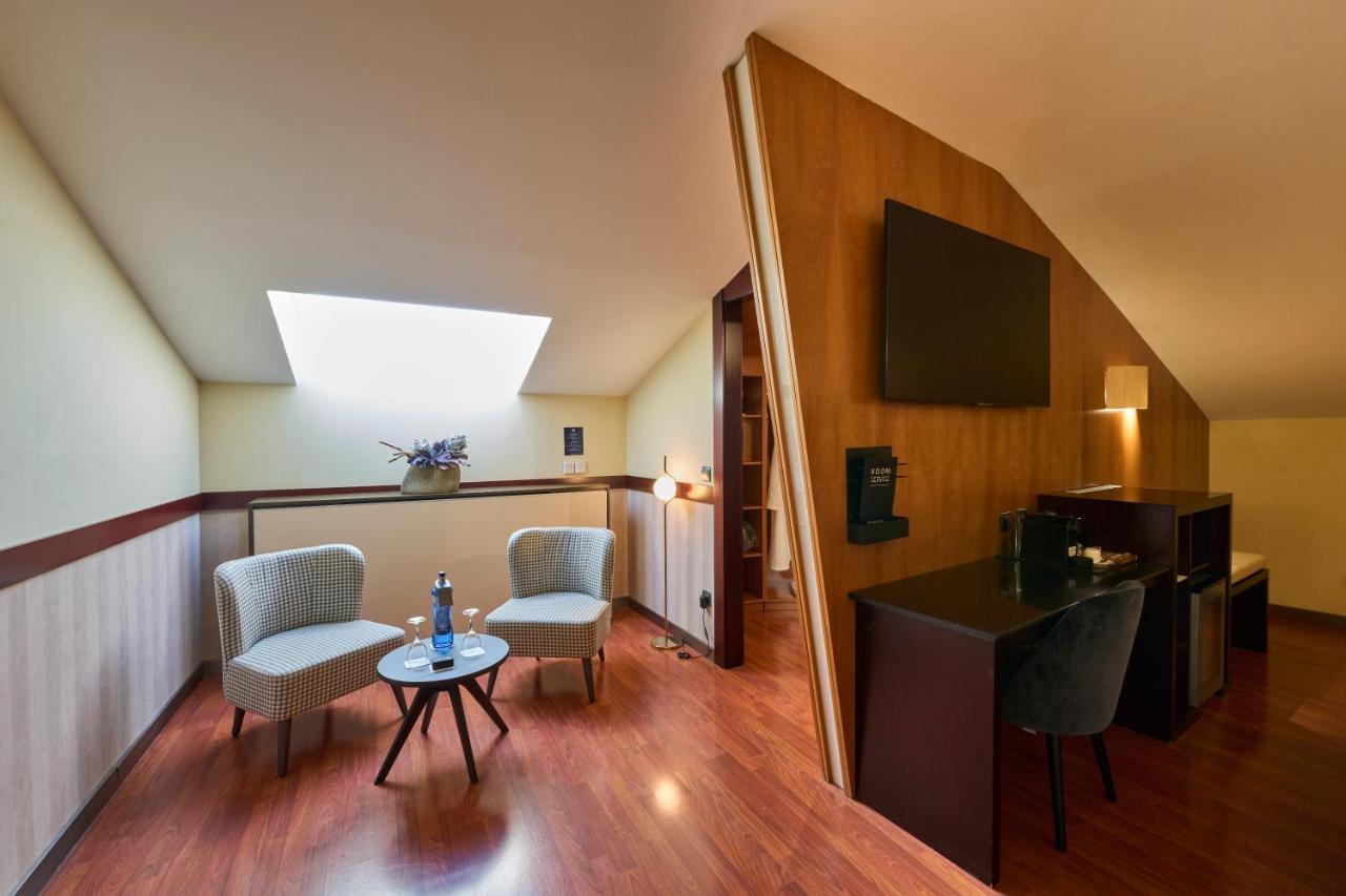Catalonia El Pilar Hotel Zaragoza Luaran gambar