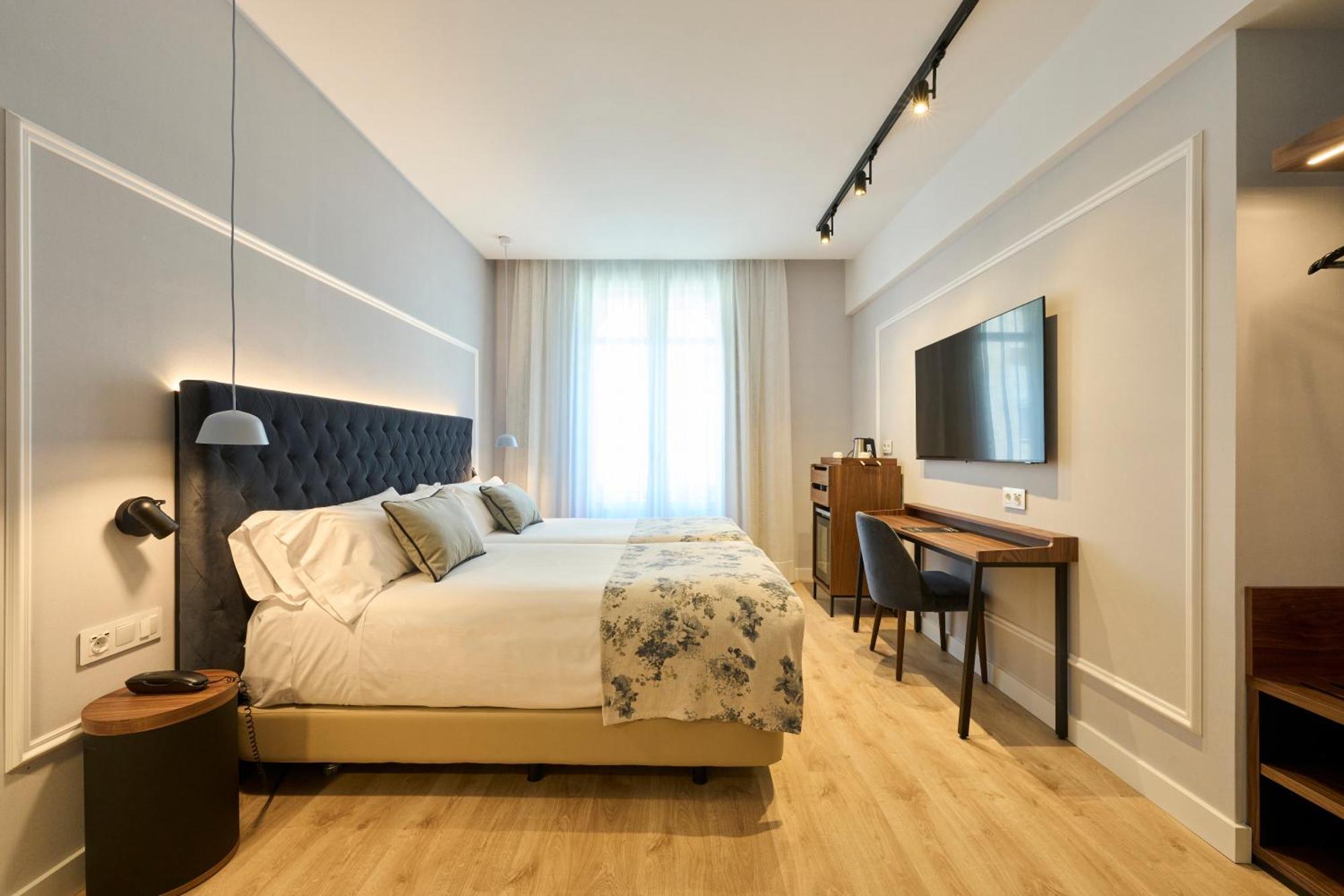 Catalonia El Pilar Hotel Zaragoza Bilik gambar