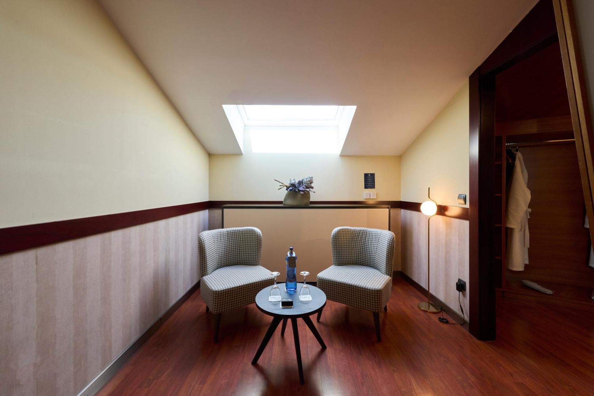 Catalonia El Pilar Hotel Zaragoza Bilik gambar