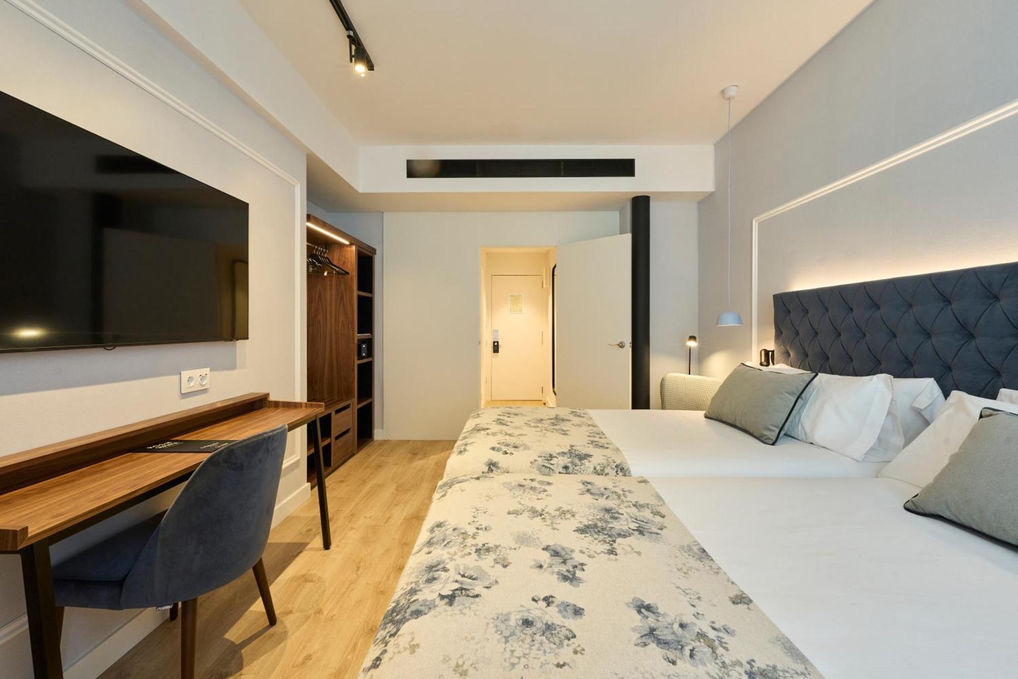 Catalonia El Pilar Hotel Zaragoza Bilik gambar