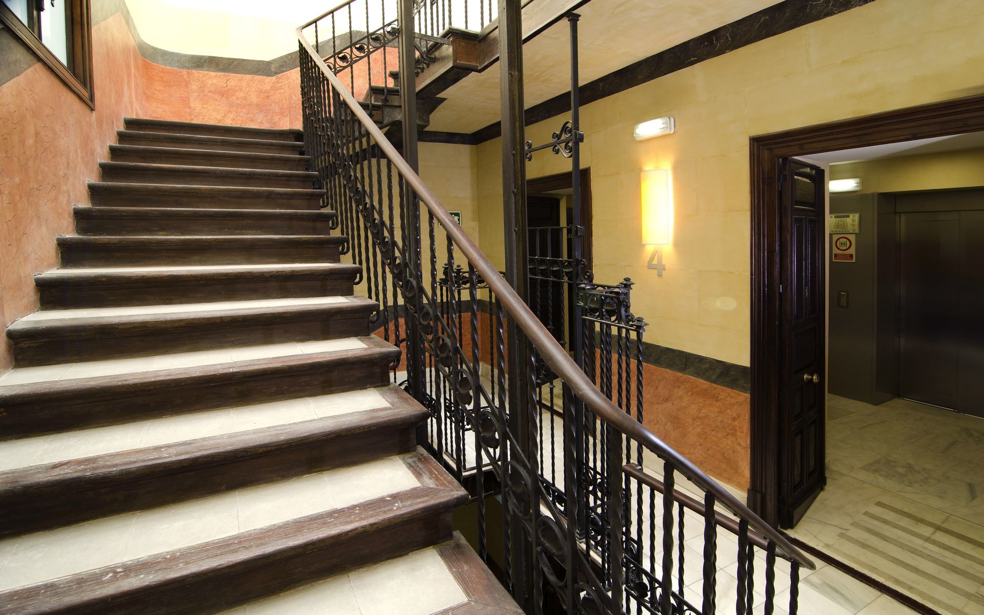 Catalonia El Pilar Hotel Zaragoza Luaran gambar